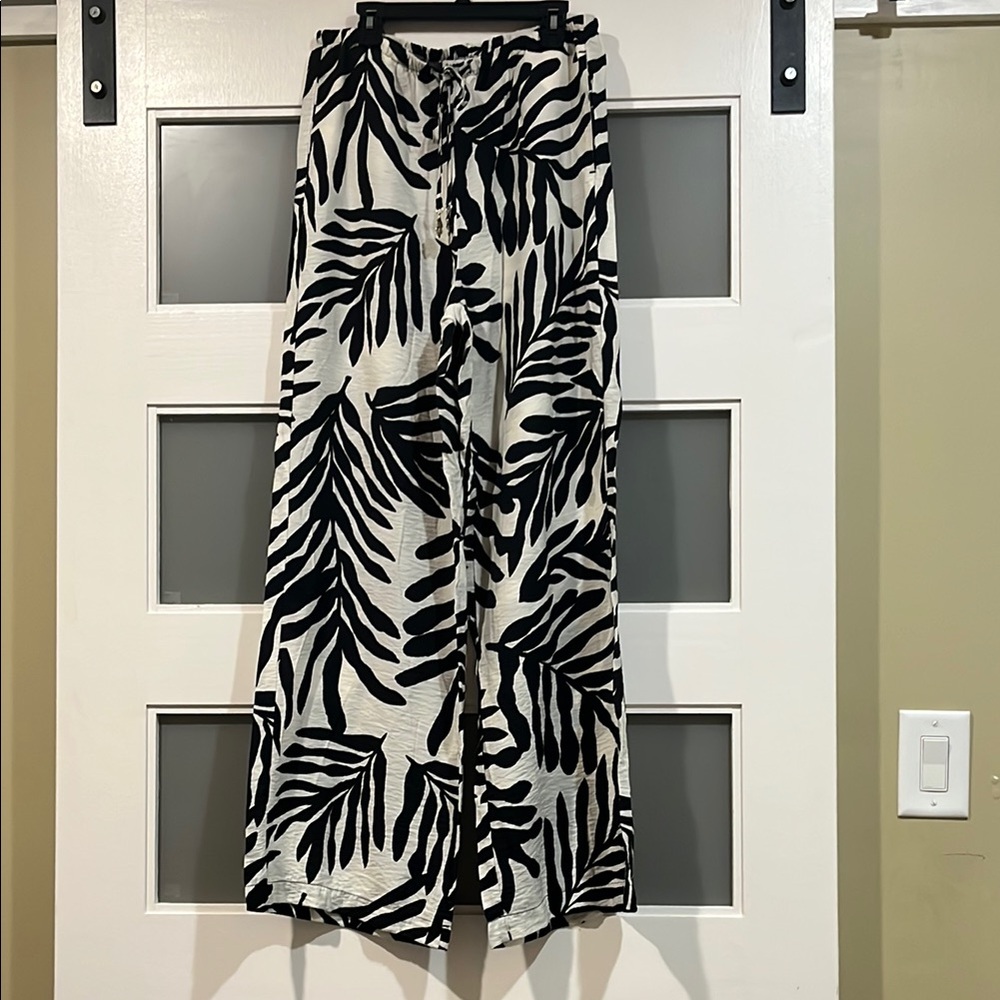 Rachel Zoe Black and White Wide Leg Pants S spring summer coastal tropical beach